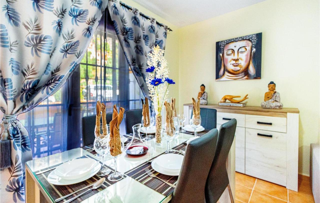 Amazing Home In Benaojan With Kitchenette Luaran gambar