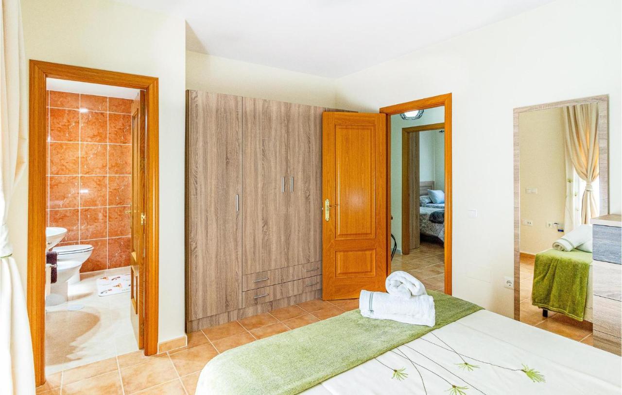 Amazing Home In Benaojan With Kitchenette Luaran gambar